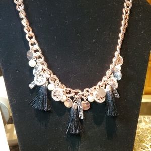 5/$22 NWT Guess rose gold curb necklace w/ multi dangles